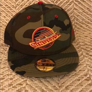 New Era Canucks NHL camouflage cap
